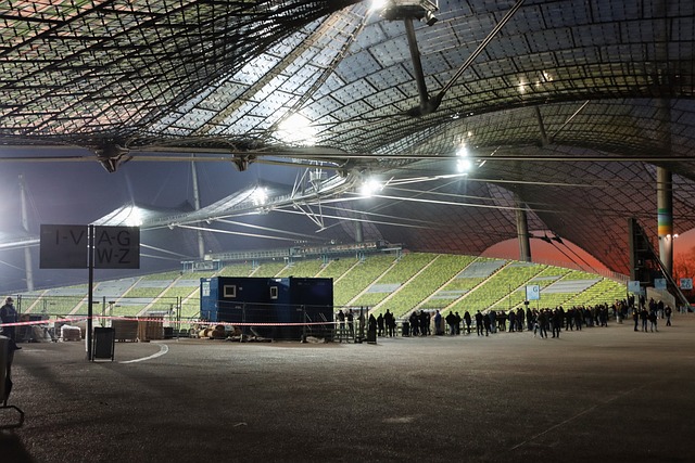 利物浦以 利物浦以